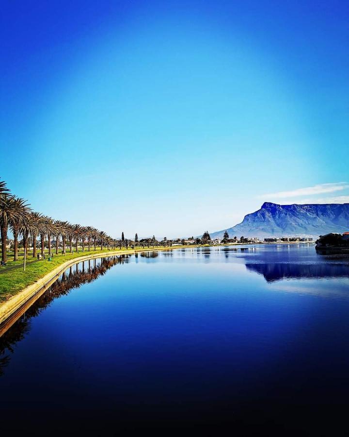 Cape Town Family Beachfront Apartment Leisure Bay Exterior foto